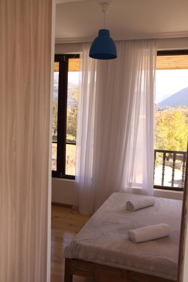 Eka'S Guest House Mestia Exterior photo